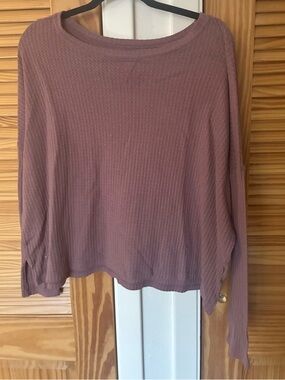 RVCA Mauve Long Sleeve Waffle Knit Top size medium
